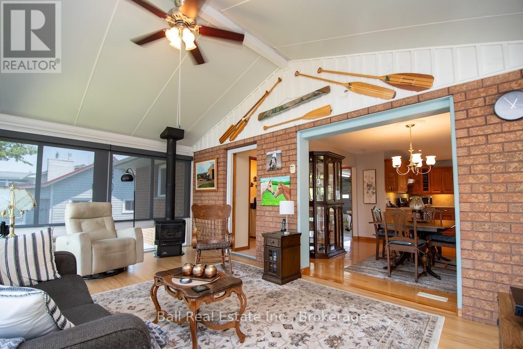 3 CEDAR DRIVE - 22