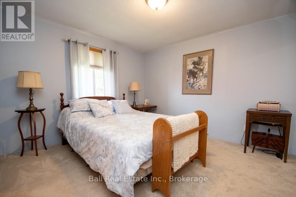 3 CEDAR DRIVE - 26