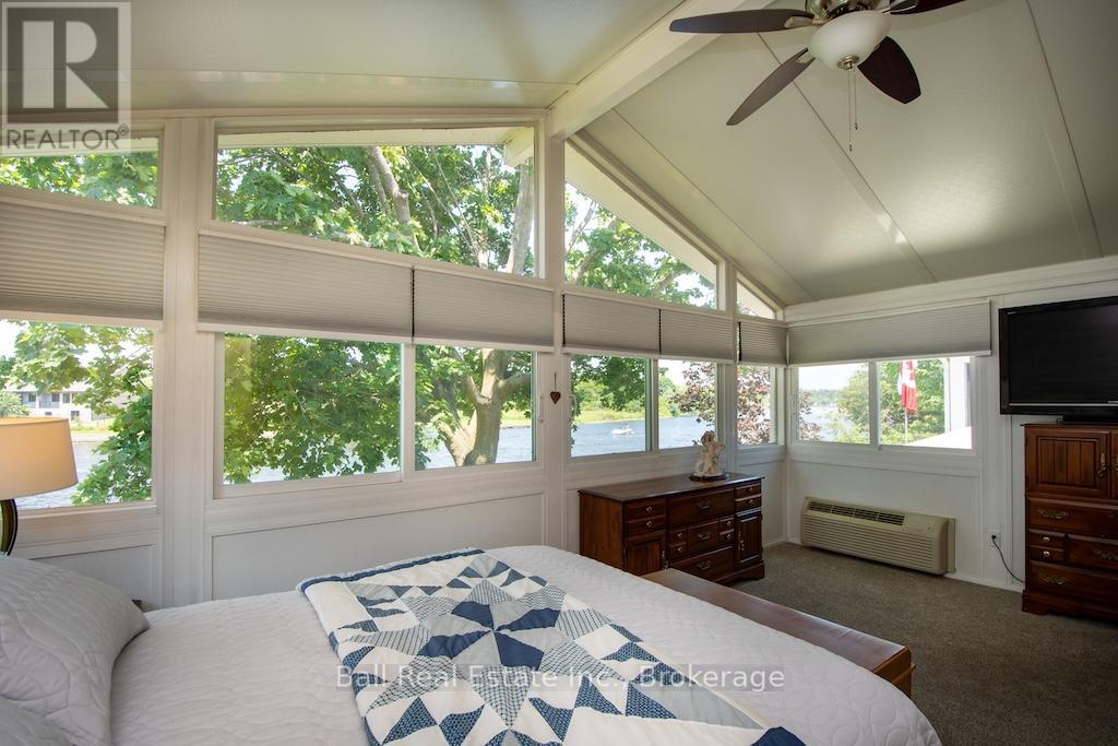 3 CEDAR DRIVE - 31