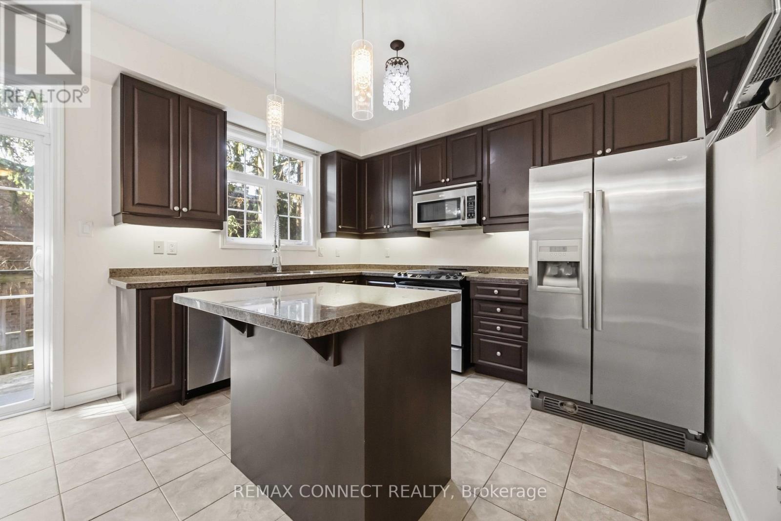 #30 1701 FINCH AVENUE - 15