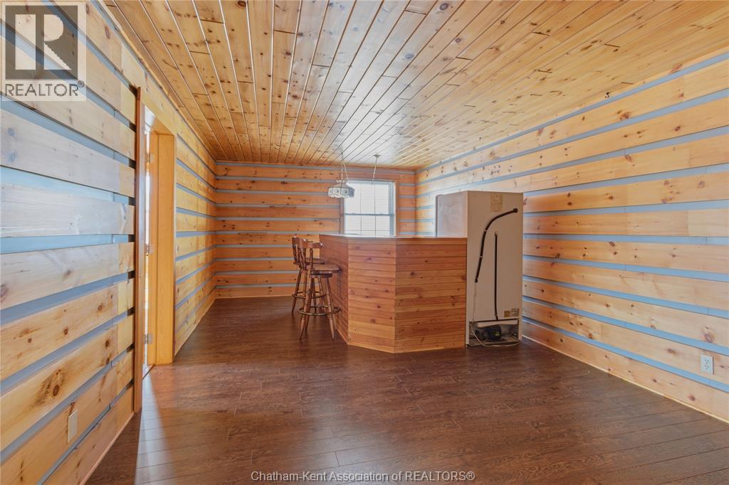 7216 TALBOT TRAIL - 34