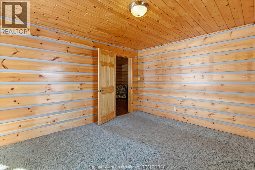 7216 TALBOT TRAIL - 37