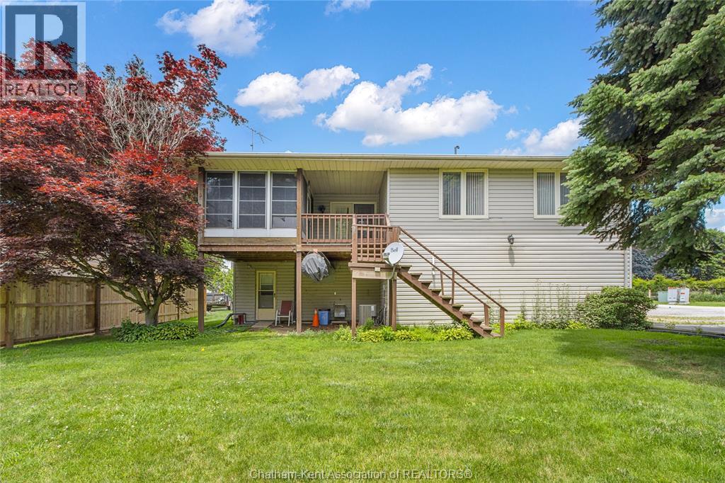 7216 TALBOT TRAIL - 44