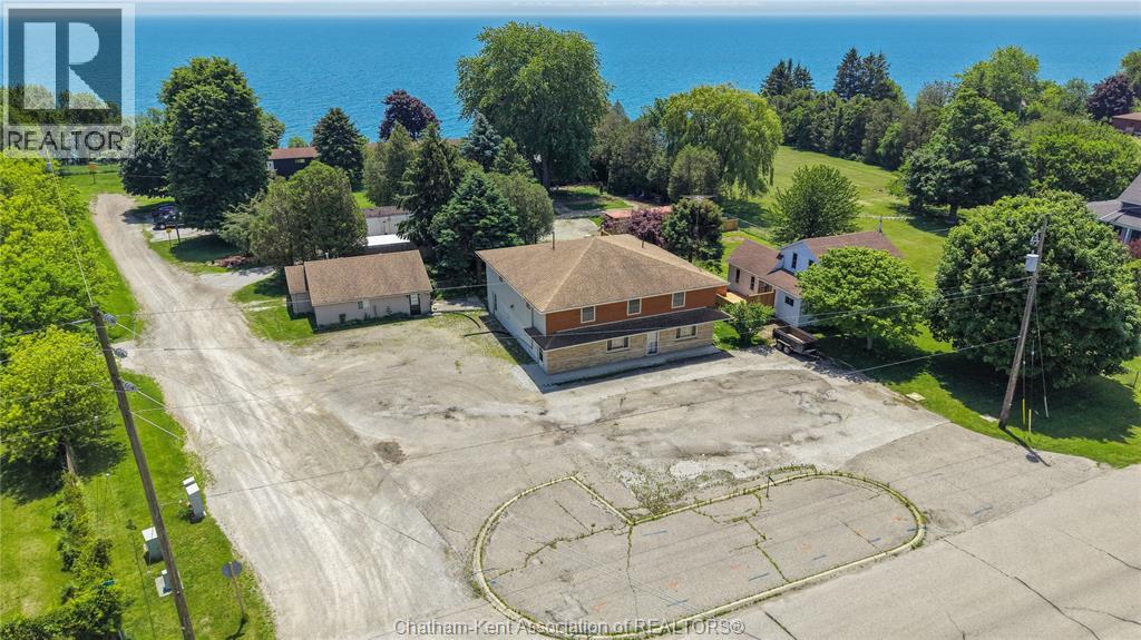 7216 TALBOT TRAIL - 48