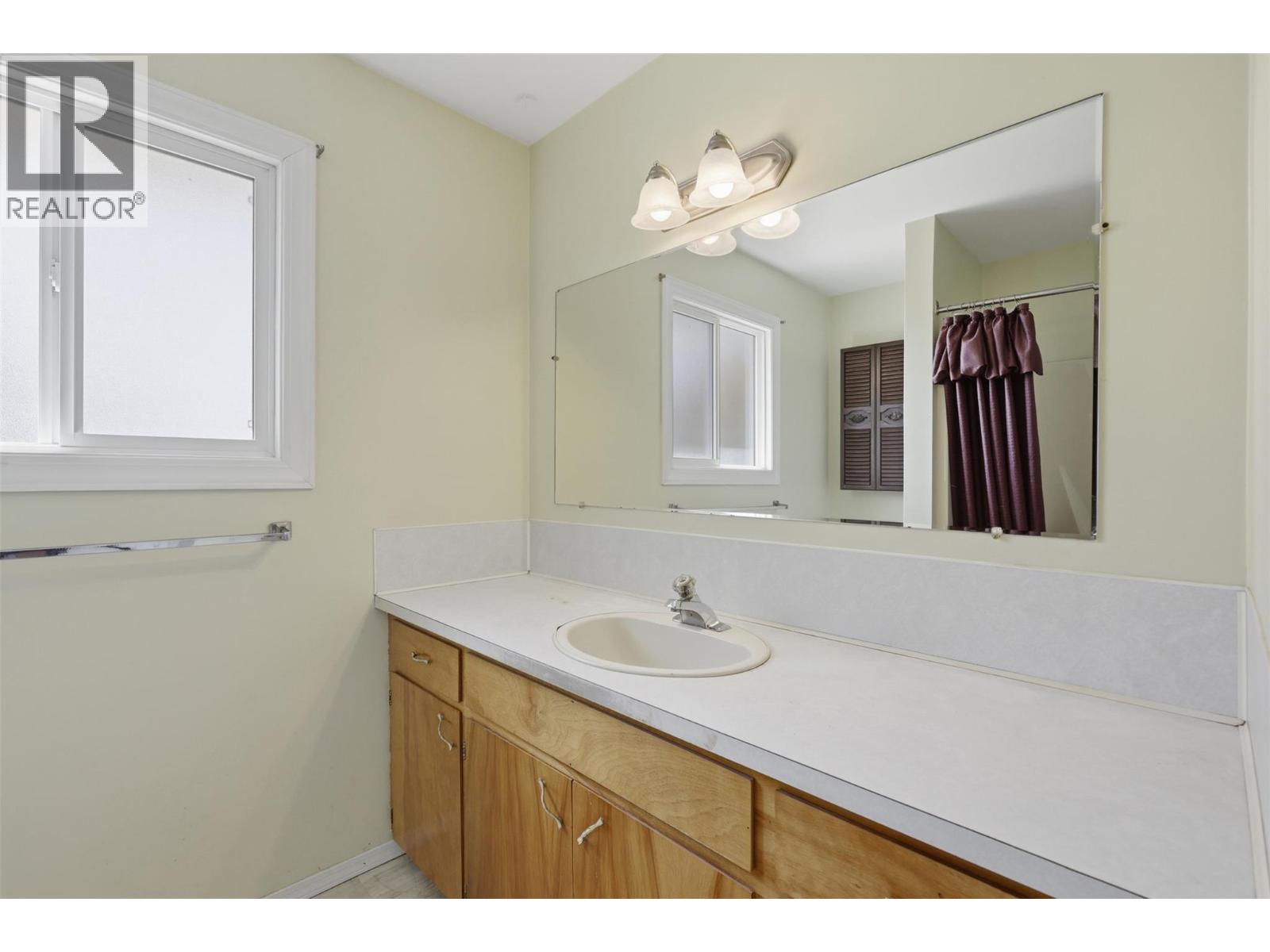 868 MCBRIDE Street - 26