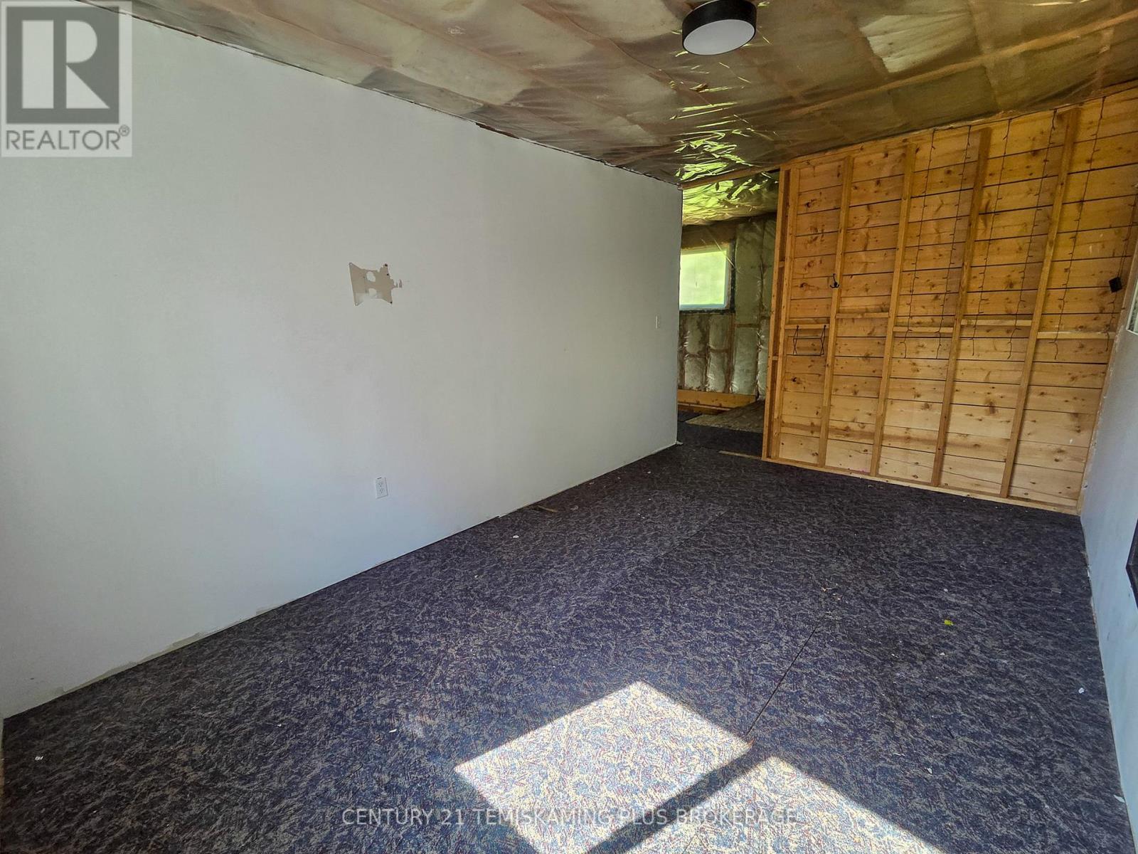 9 JORDASH ROAD - 15