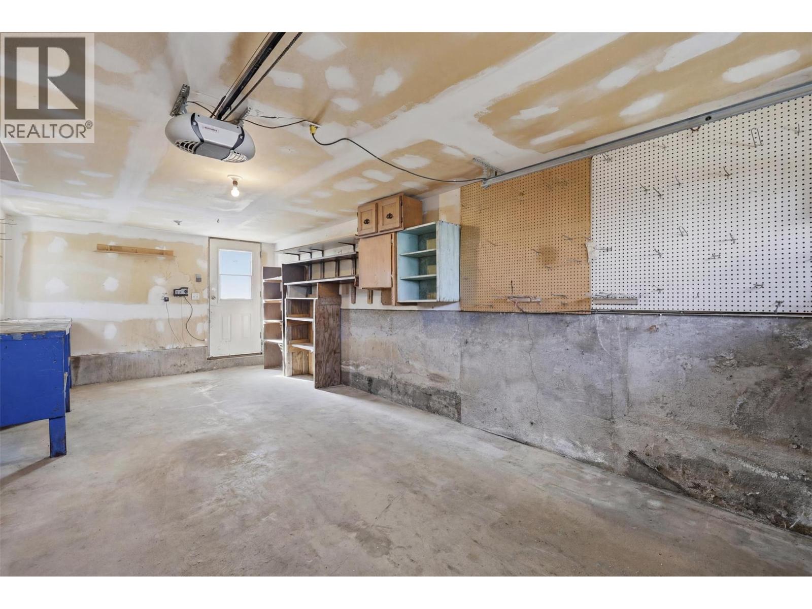 868 MCBRIDE Street - 43