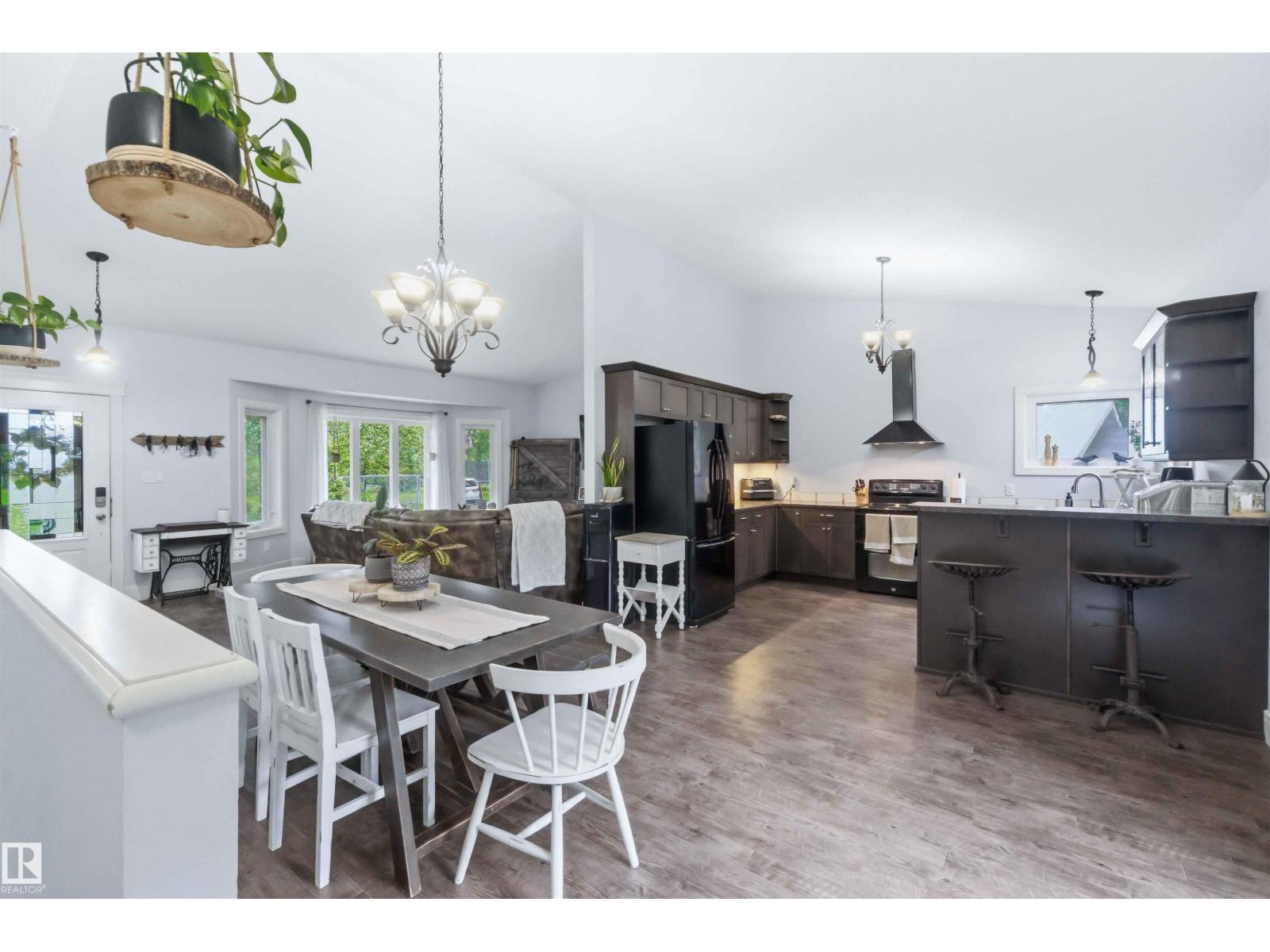 #132 53304 RGE ROAD 30 - 15