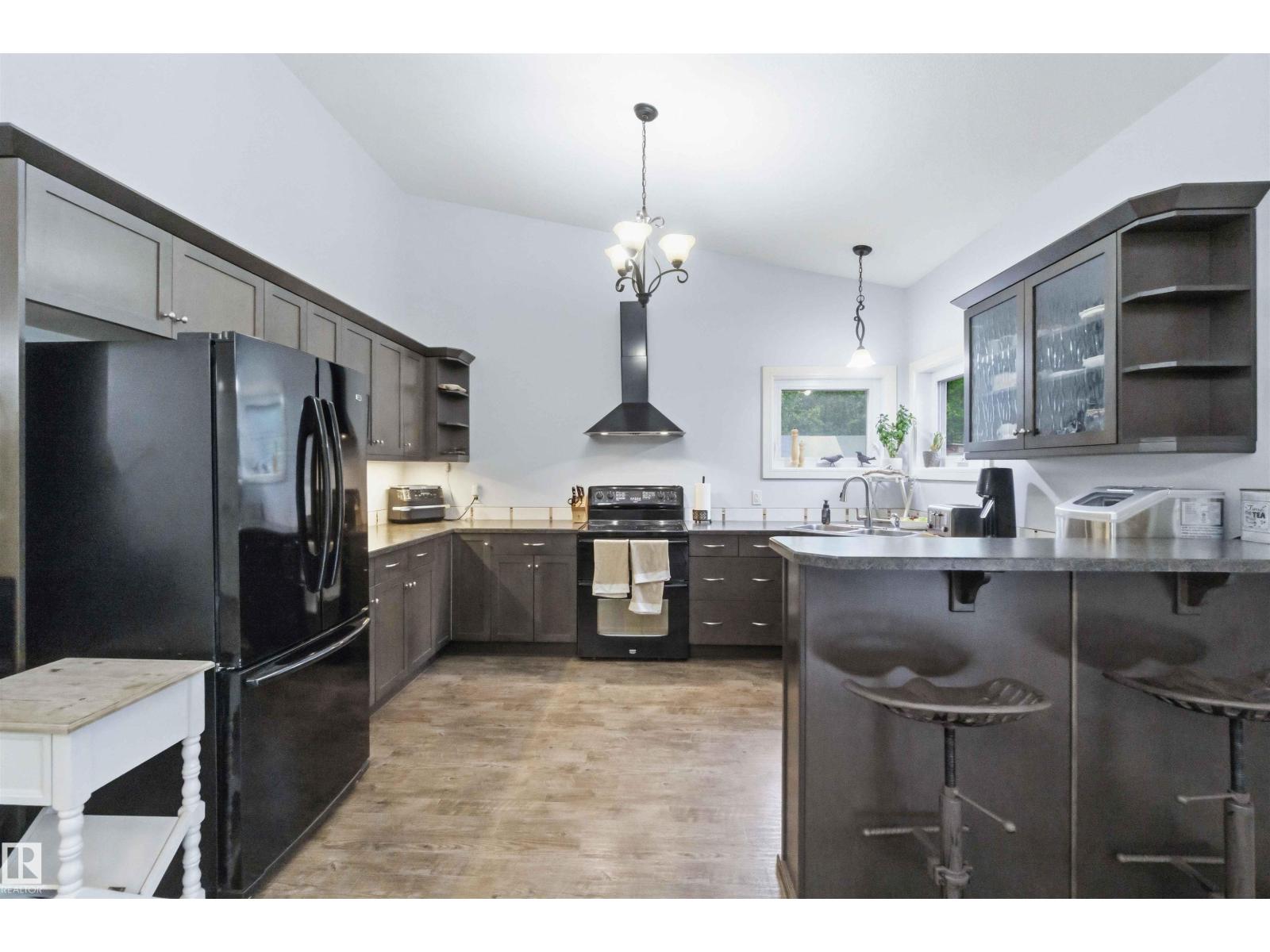 #132 53304 RGE ROAD 30 - 22