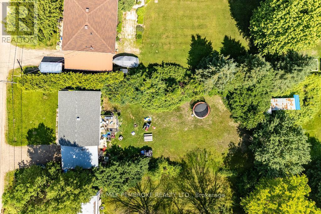 770 MCGUIRE STREET - 33