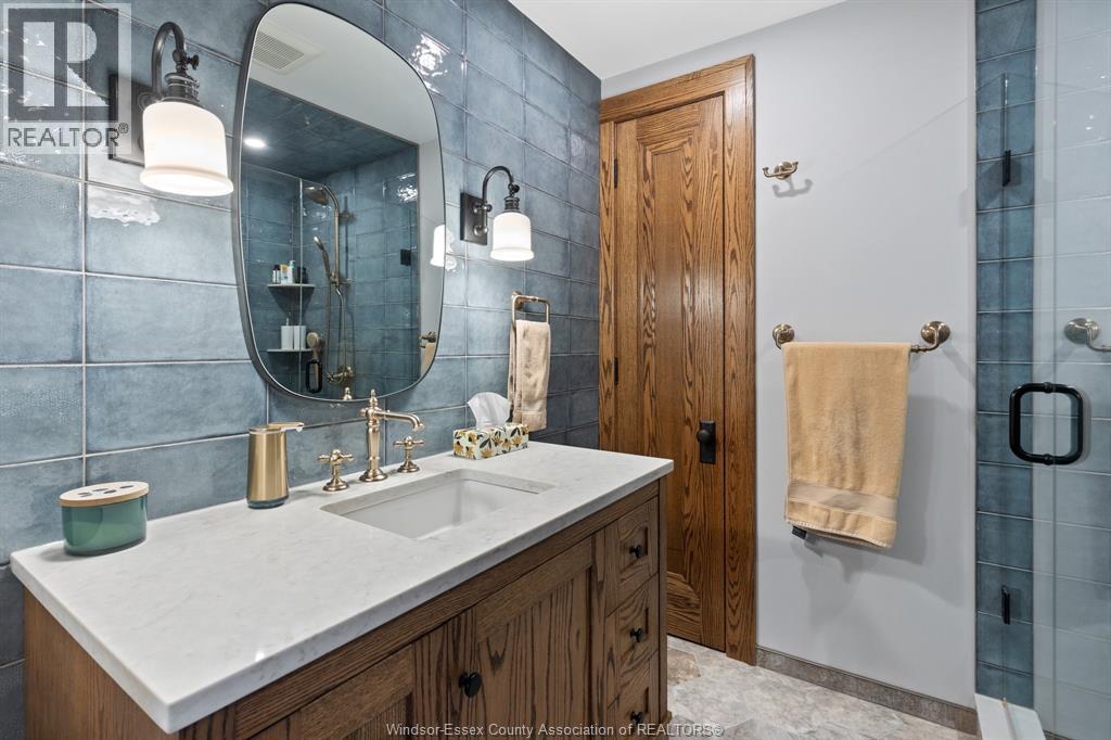 279 FORD BOULEVARD - 11