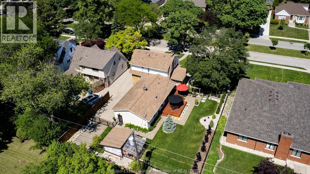 279 FORD BOULEVARD - 32