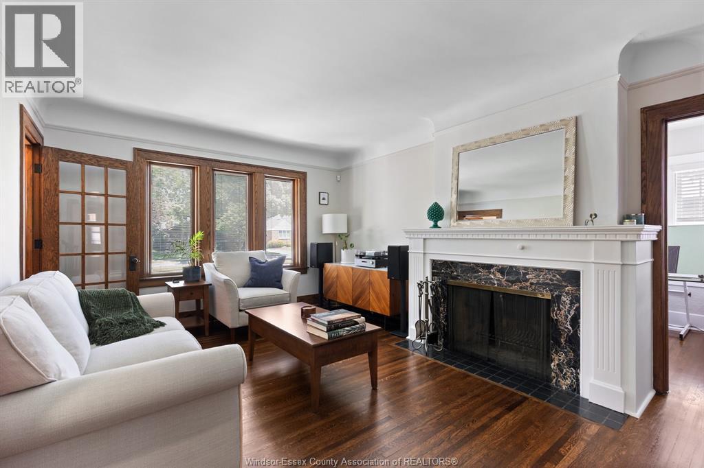 279 FORD BOULEVARD - 6