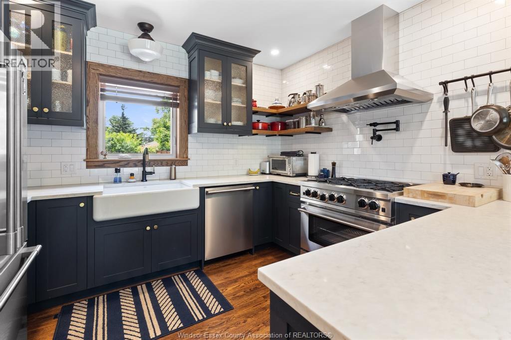 279 FORD BOULEVARD - 9