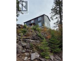 2315 Red Head Road, photo 3