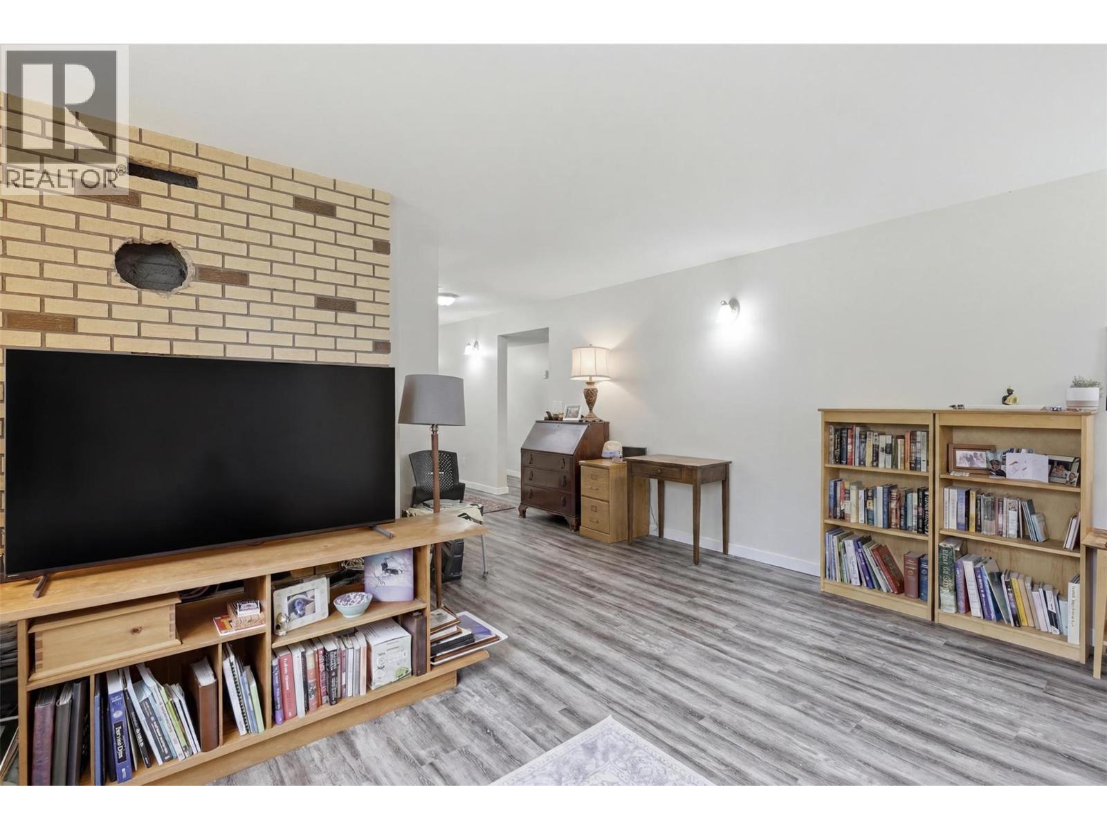 216 MCLURE FERRY Road - 34