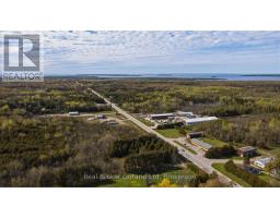 7024 # 6 Highway, Northern Bruce Peninsula, ON N0H2R0 Photo 38