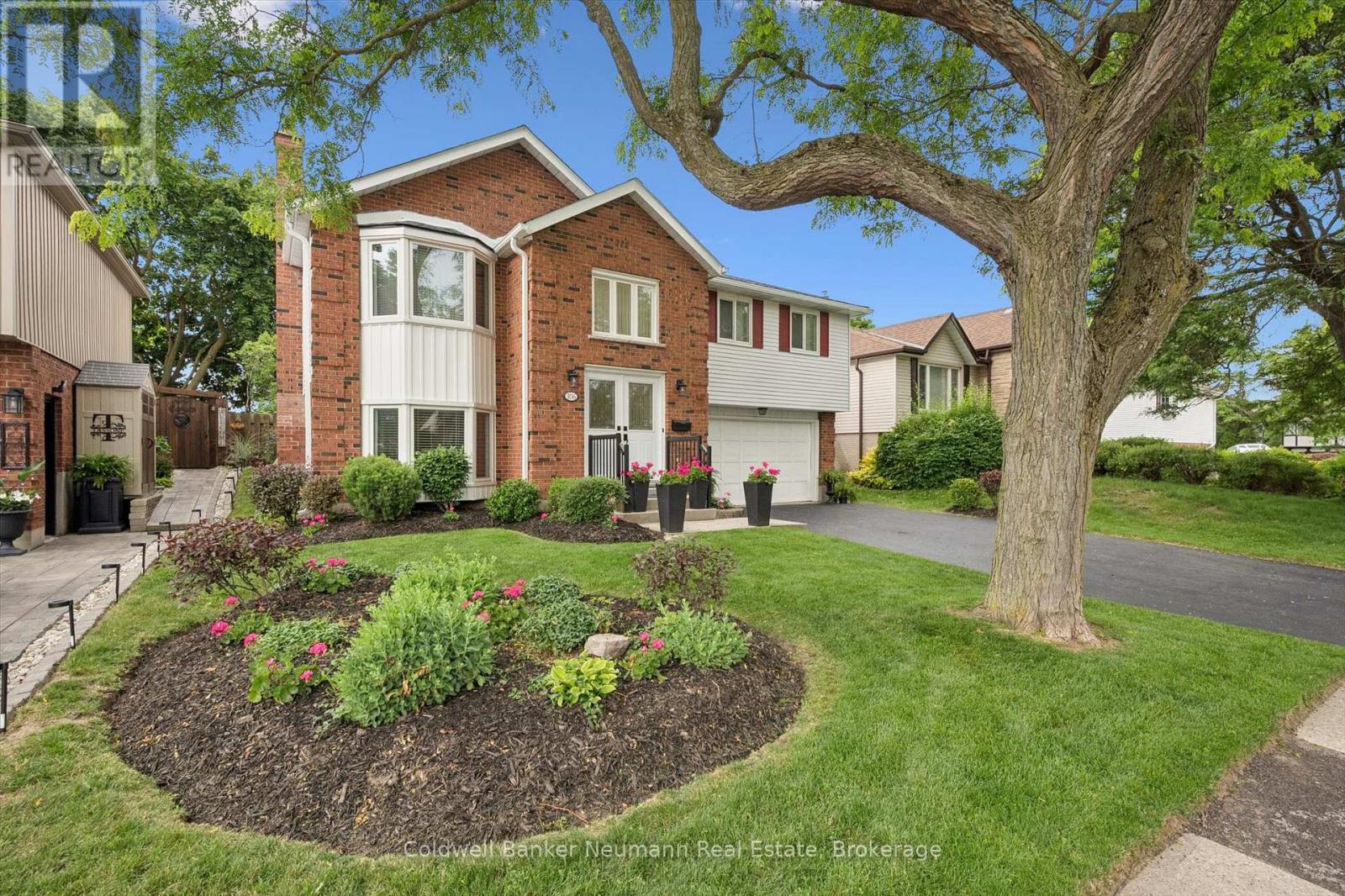 106 WOODBOROUGH ROAD - 1