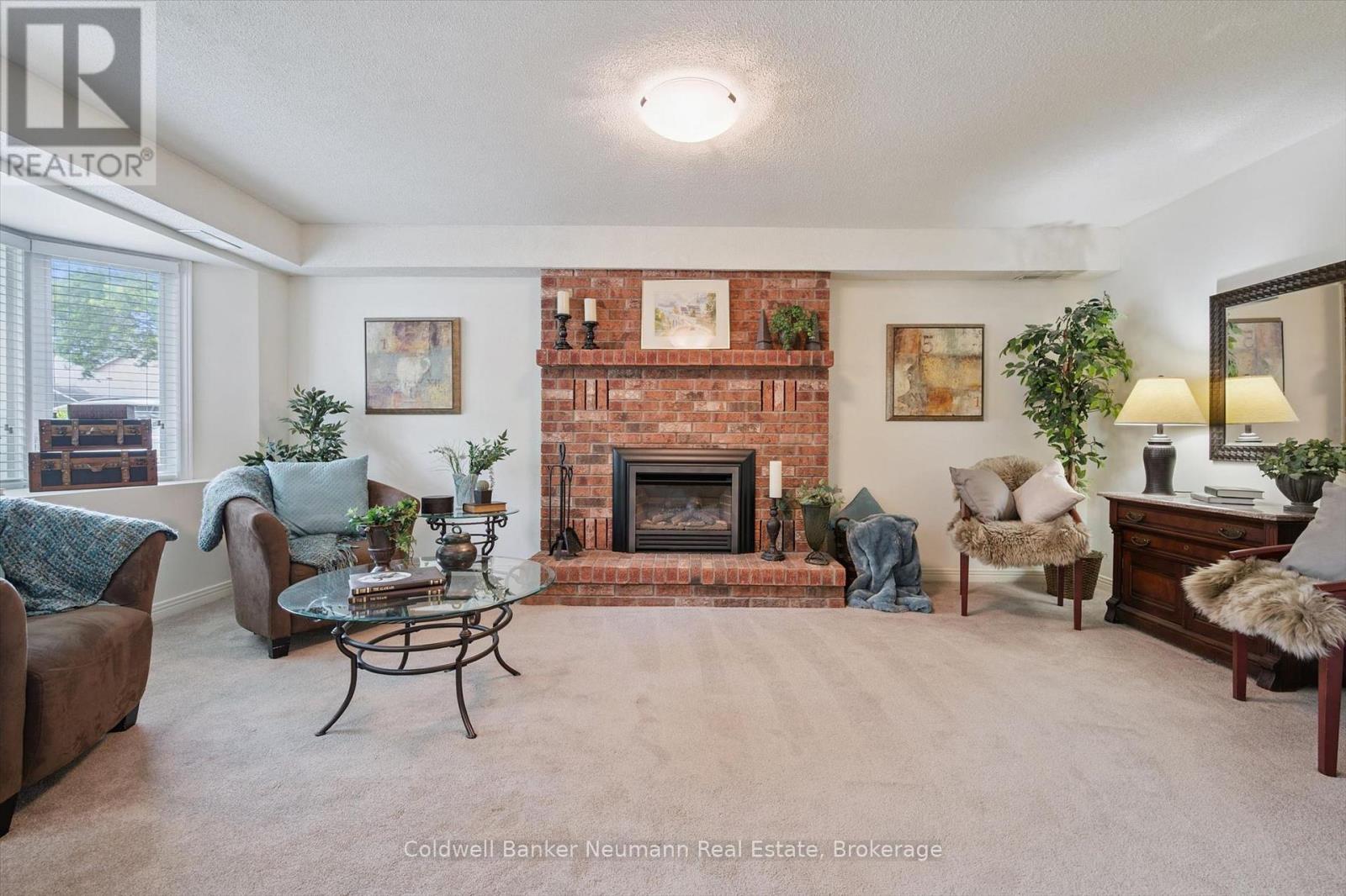 106 WOODBOROUGH ROAD - 25