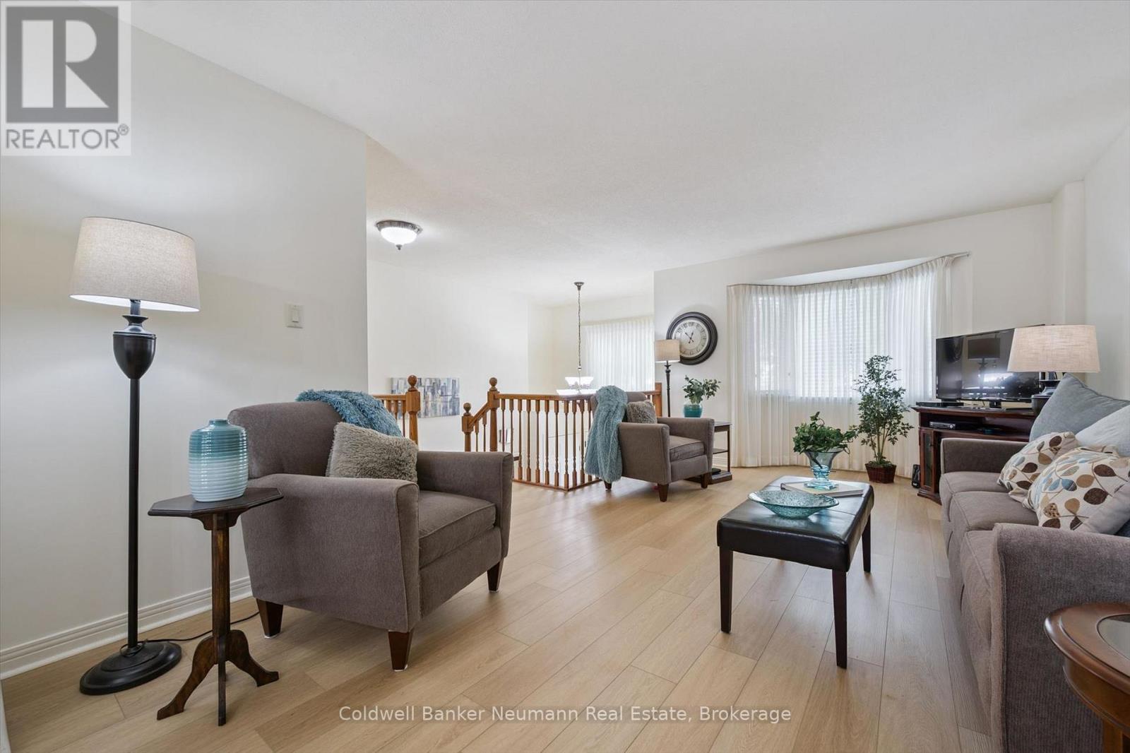 106 WOODBOROUGH ROAD - 9