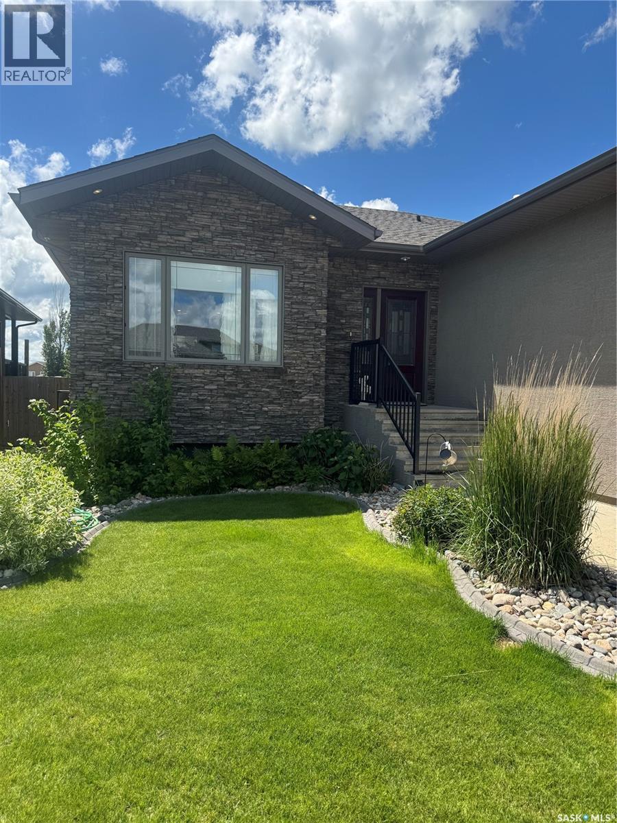 691 Barber CRESCENT - photo 2