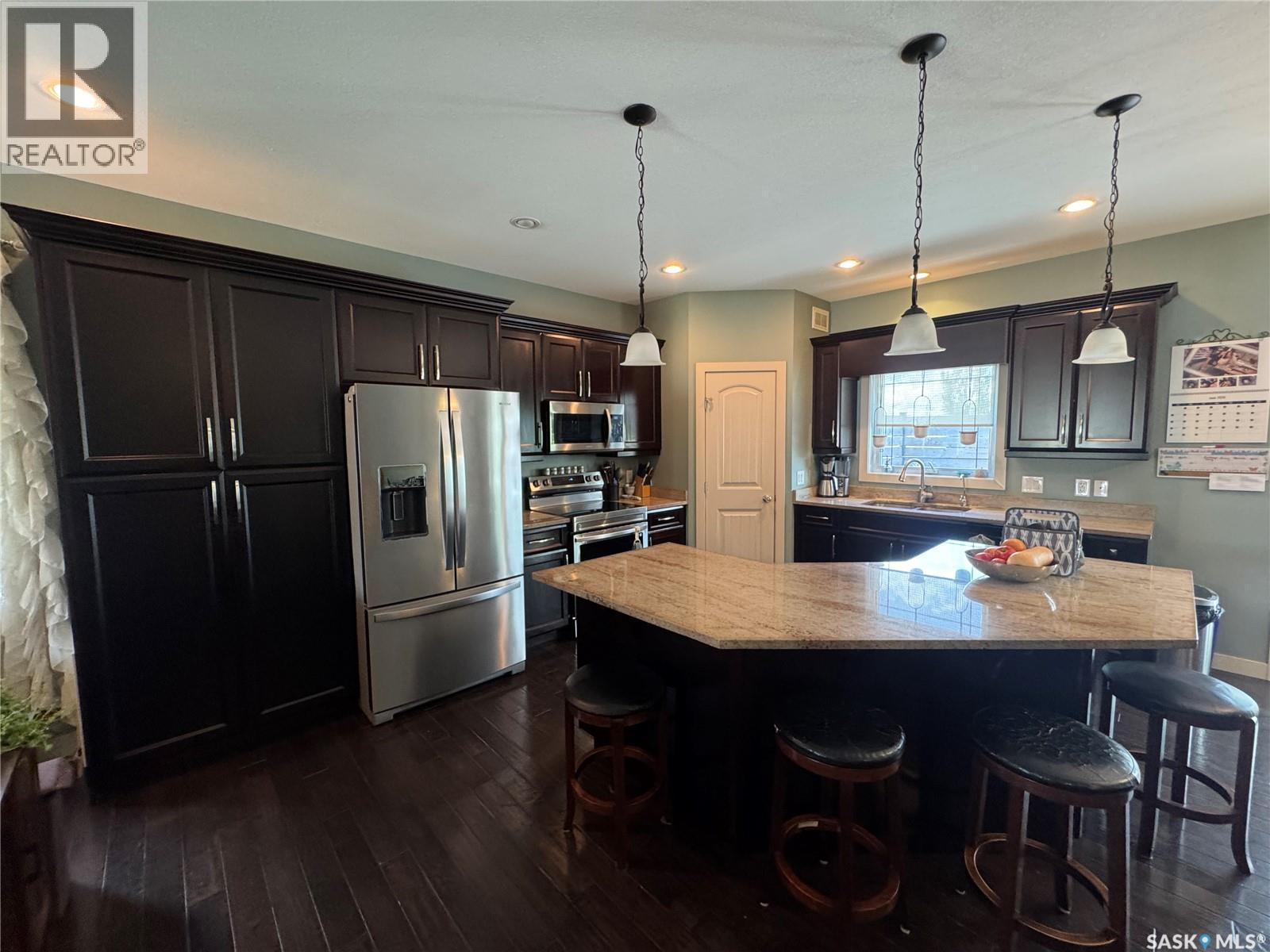 691 Barber CRESCENT - photo 5