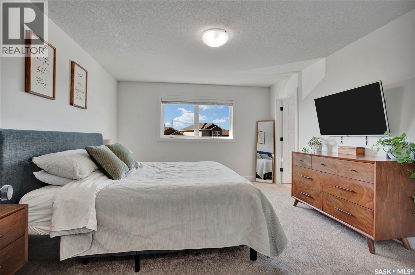 655 Kolynchuk COURT — photo 18