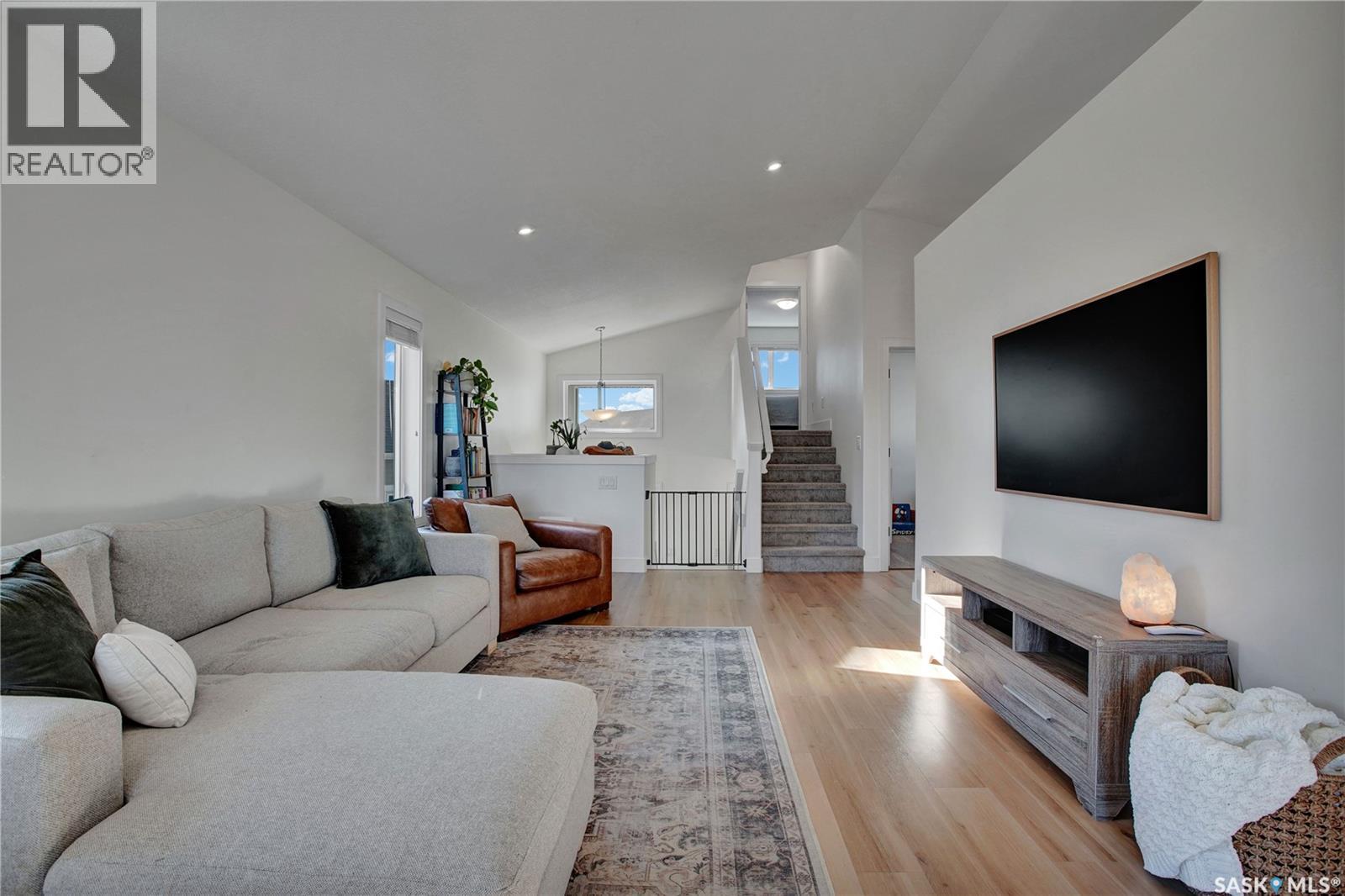 655 Kolynchuk COURT — photo 7