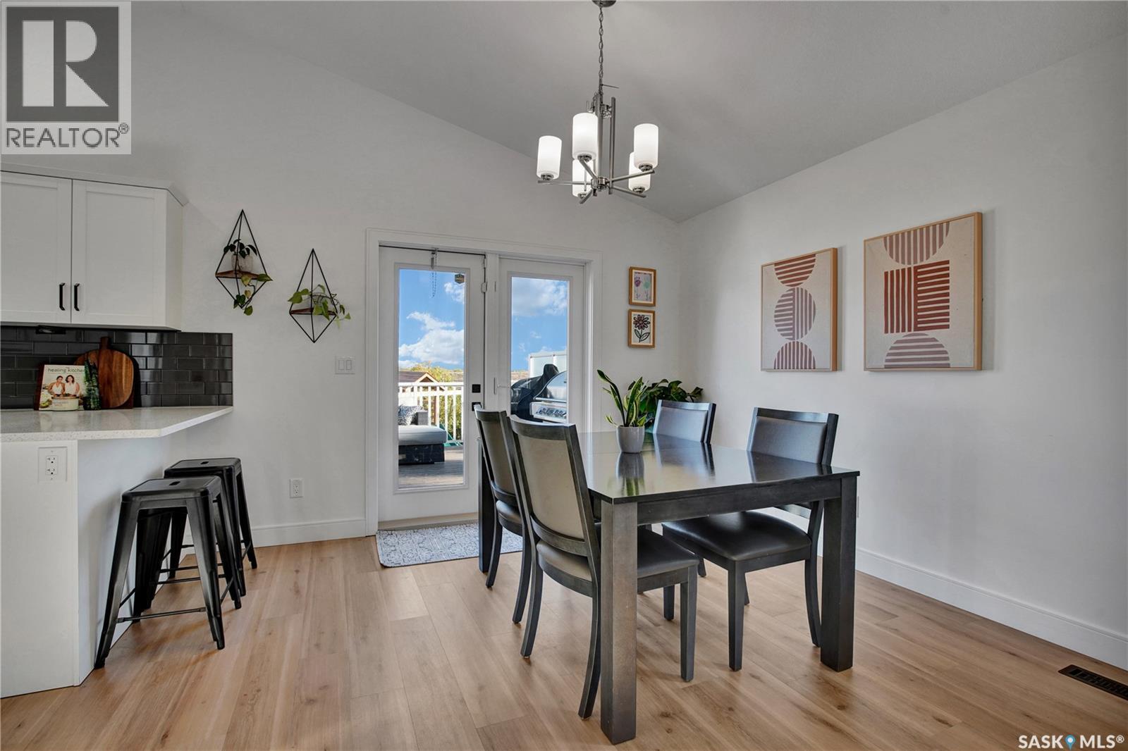 655 Kolynchuk COURT — photo 8