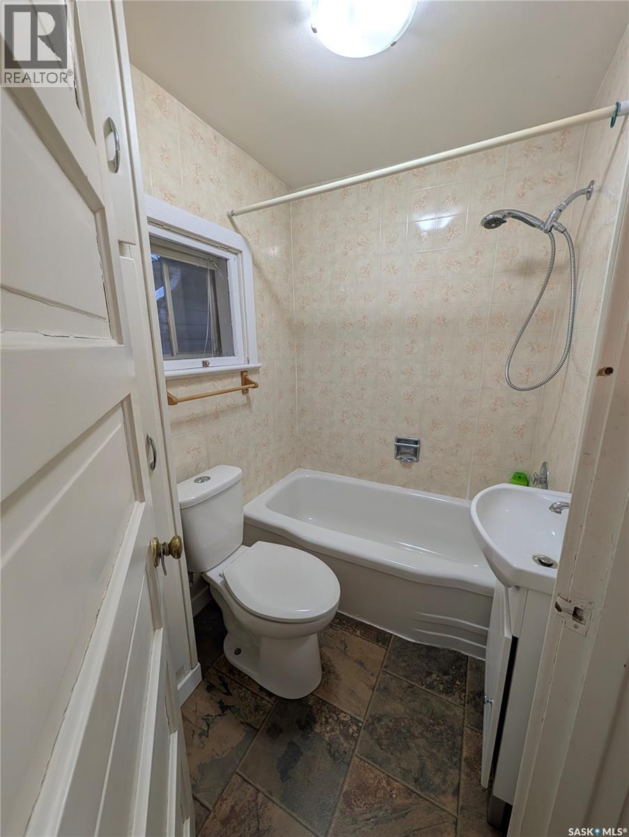 106 Metropolitan DRIVE - 11