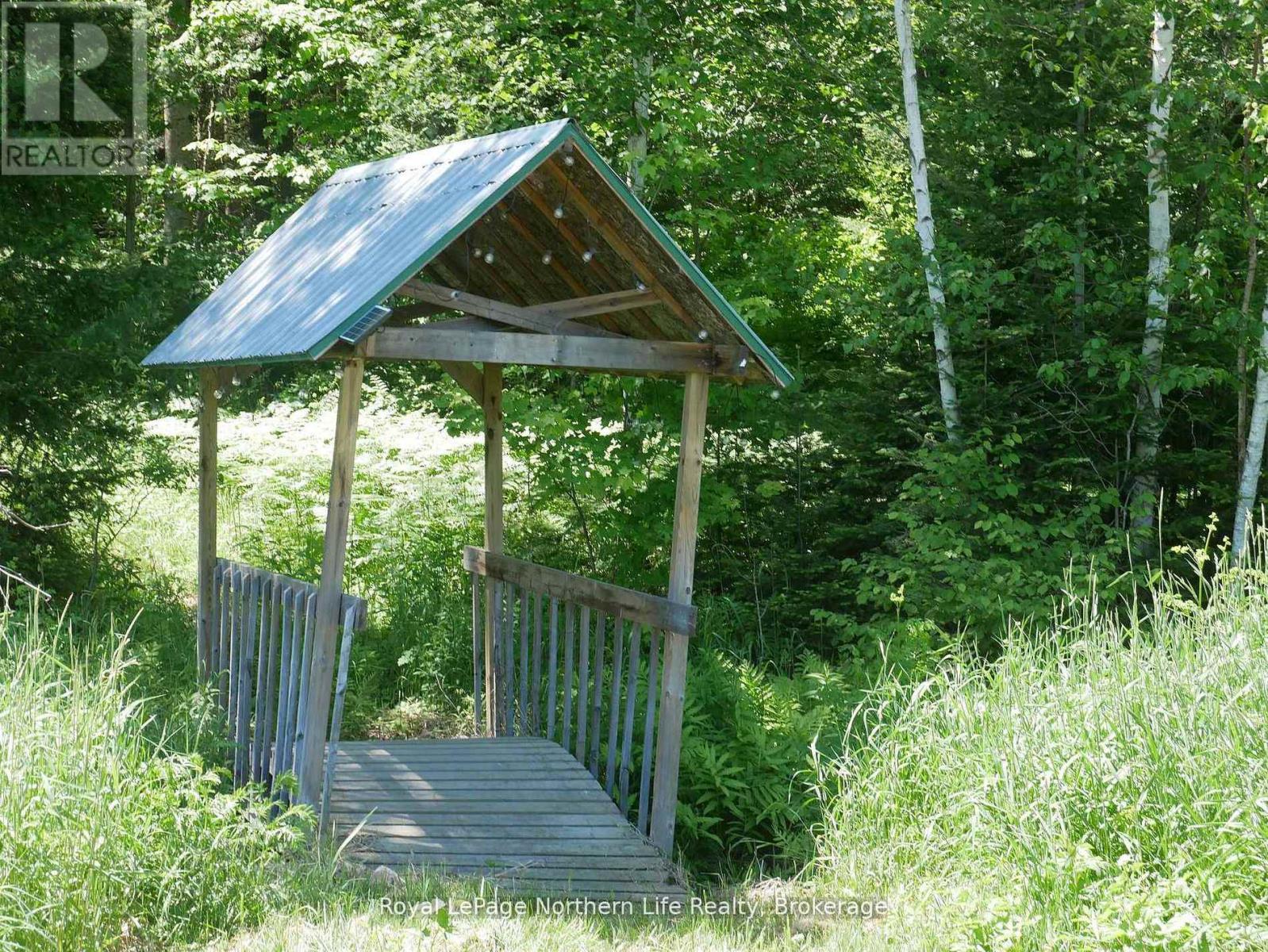 70 HIGHWAY 17 E - Image 38
