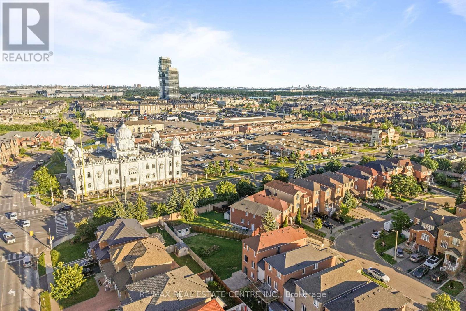 42 DOMENICO CRESCENT - 47
