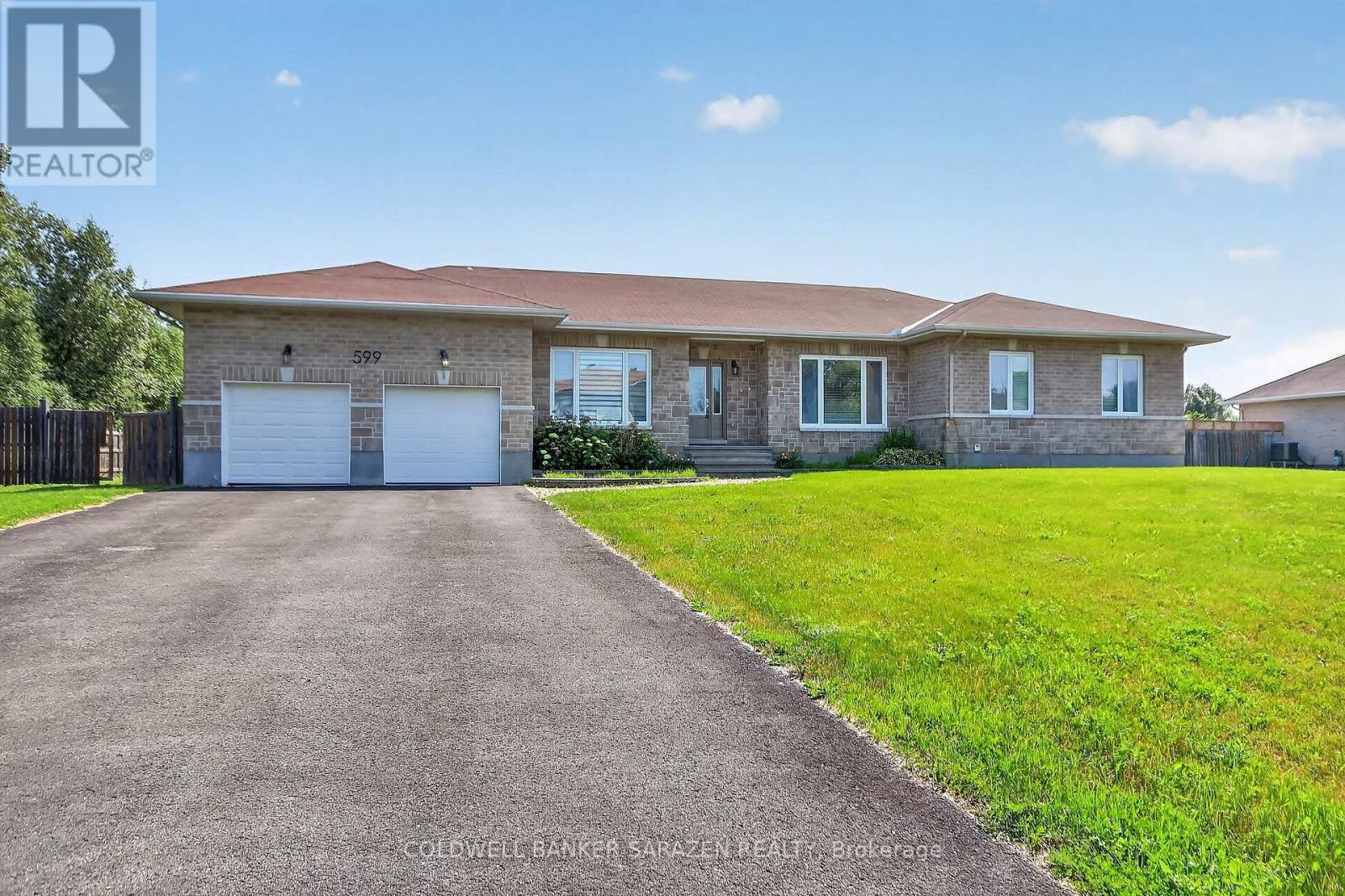 599 BALLYCASTLE CRESCENT - 2