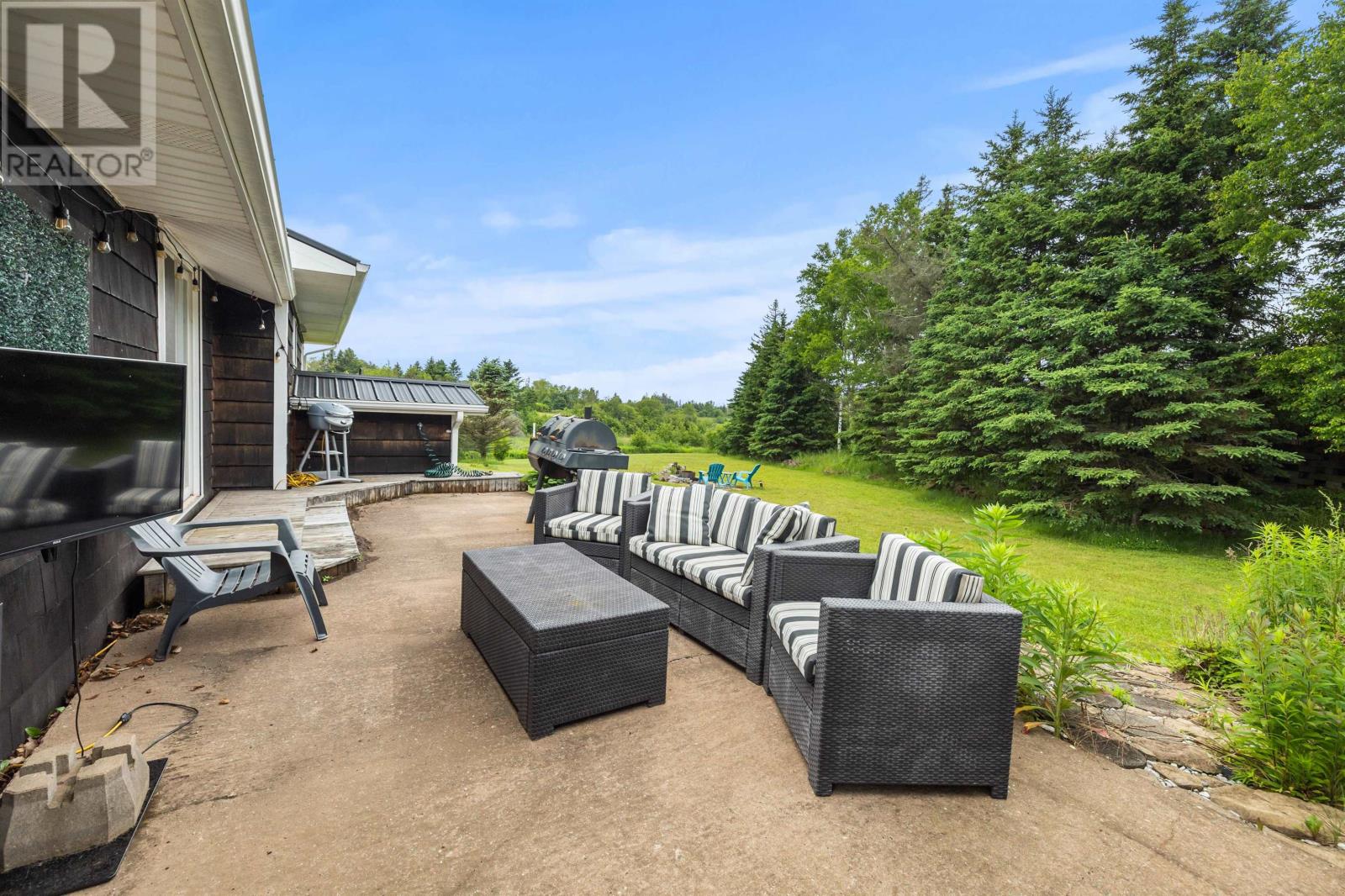 2482 Winsloe Road - Image 32