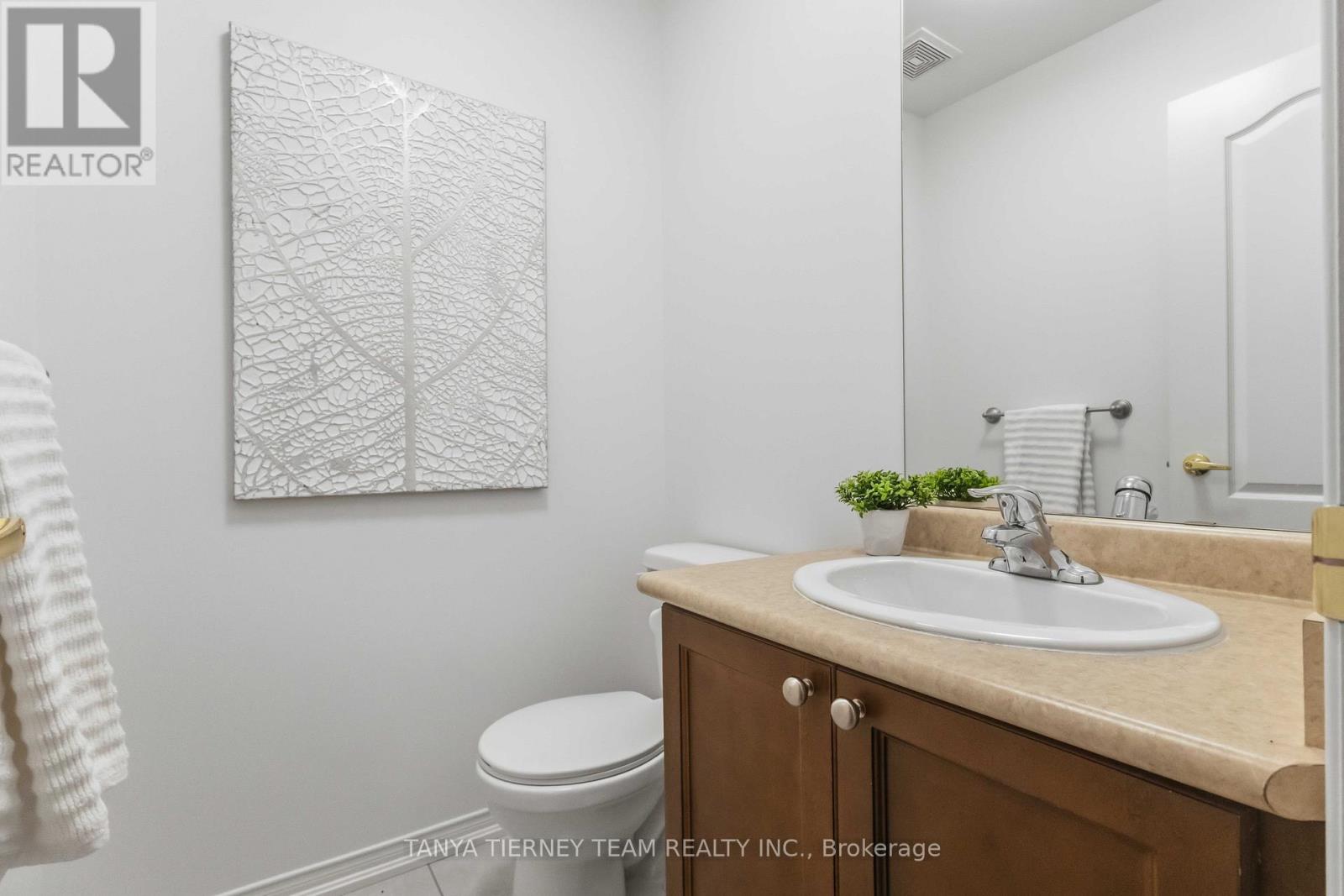 10 RAMONA WAY - 28