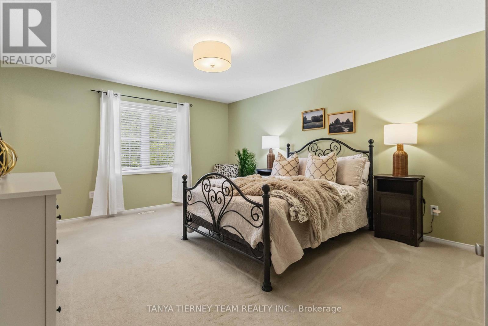 10 RAMONA WAY - 31