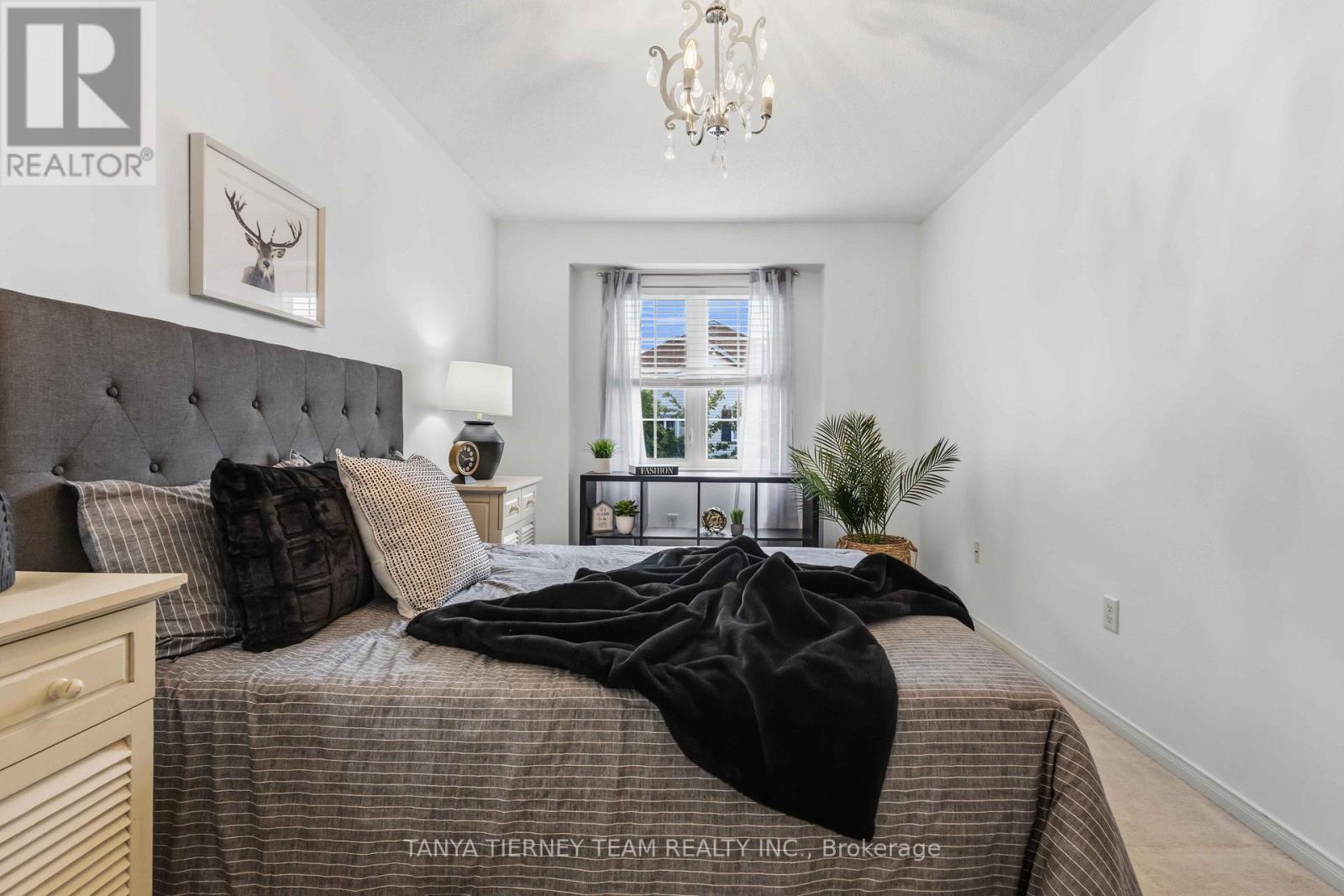 10 RAMONA WAY - 40