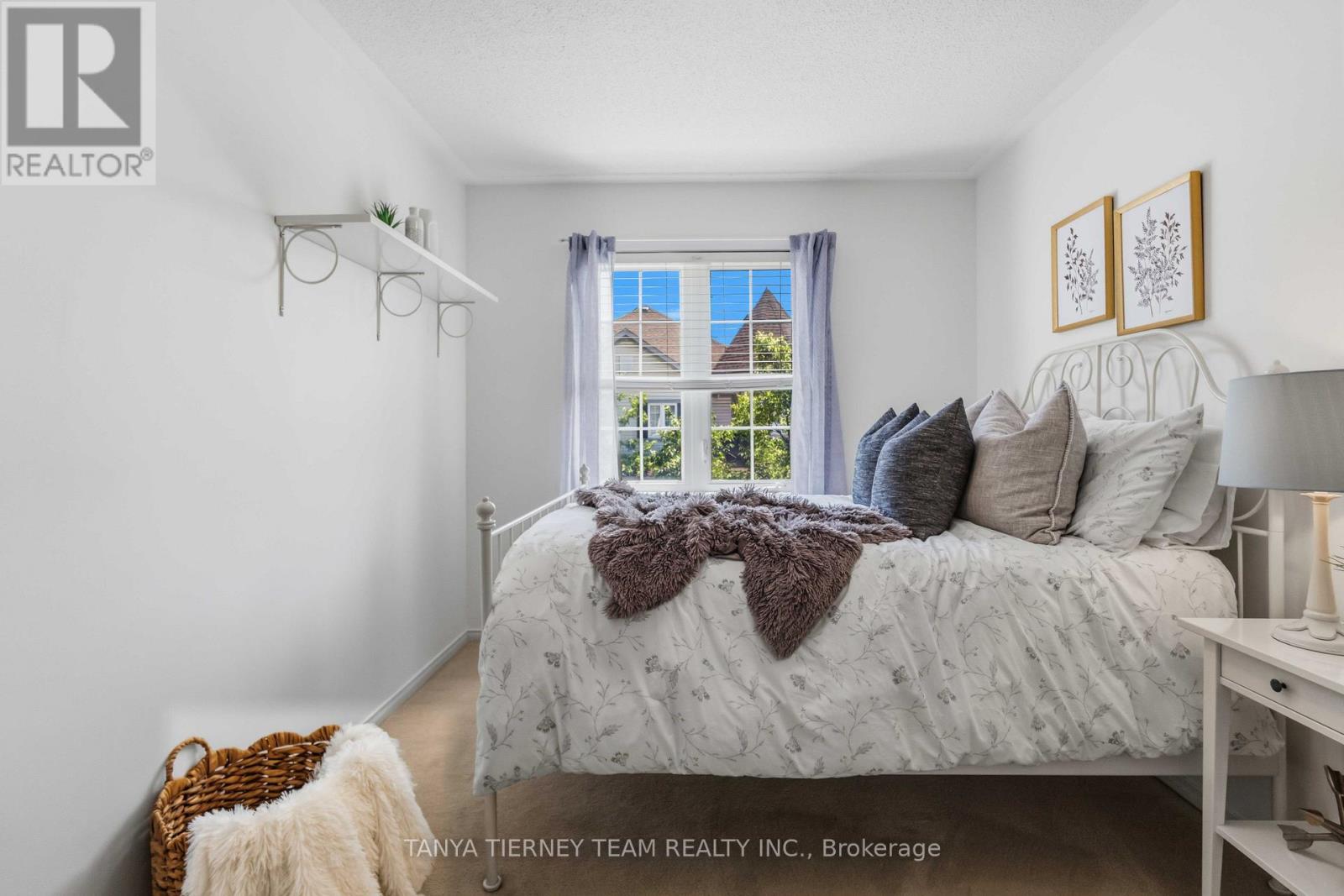 10 RAMONA WAY - 43