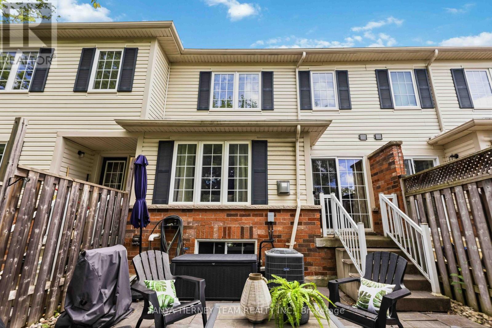 10 RAMONA WAY - 46