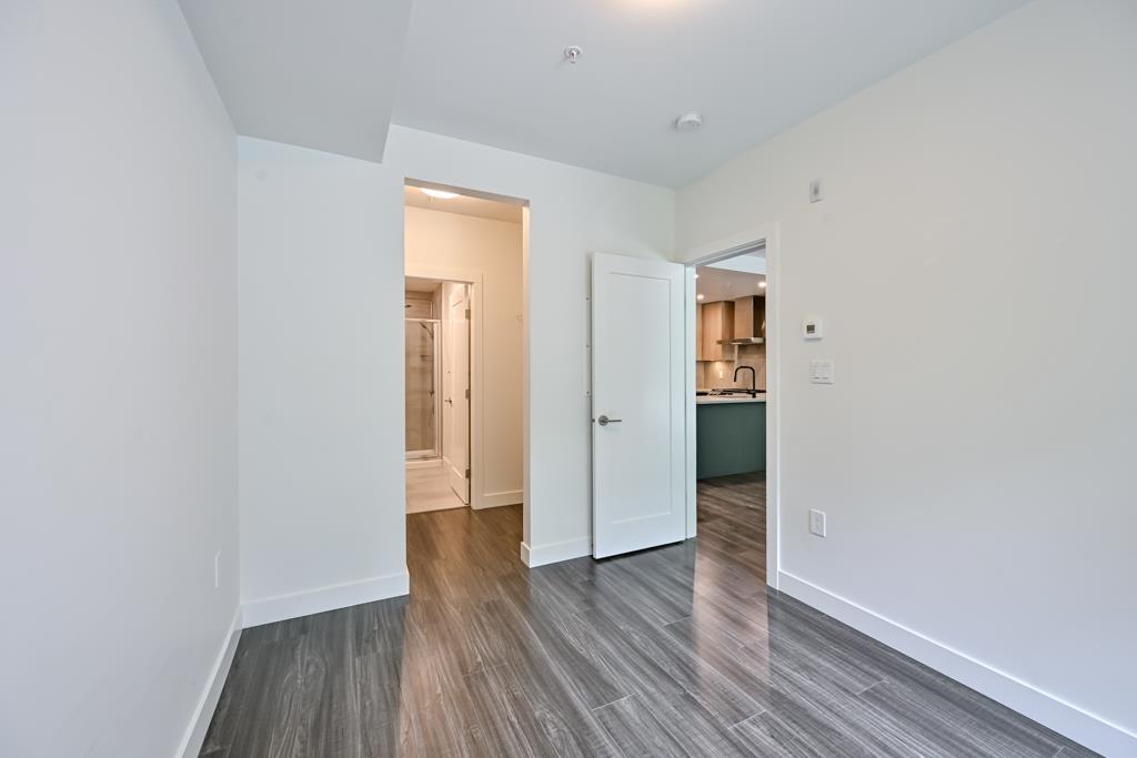 210 31900 RAVEN AVENUE, Mission