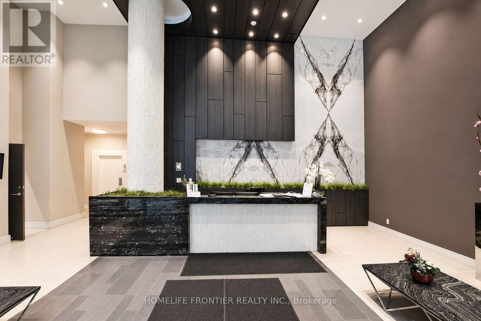#218 9191 YONGE STREET - 25