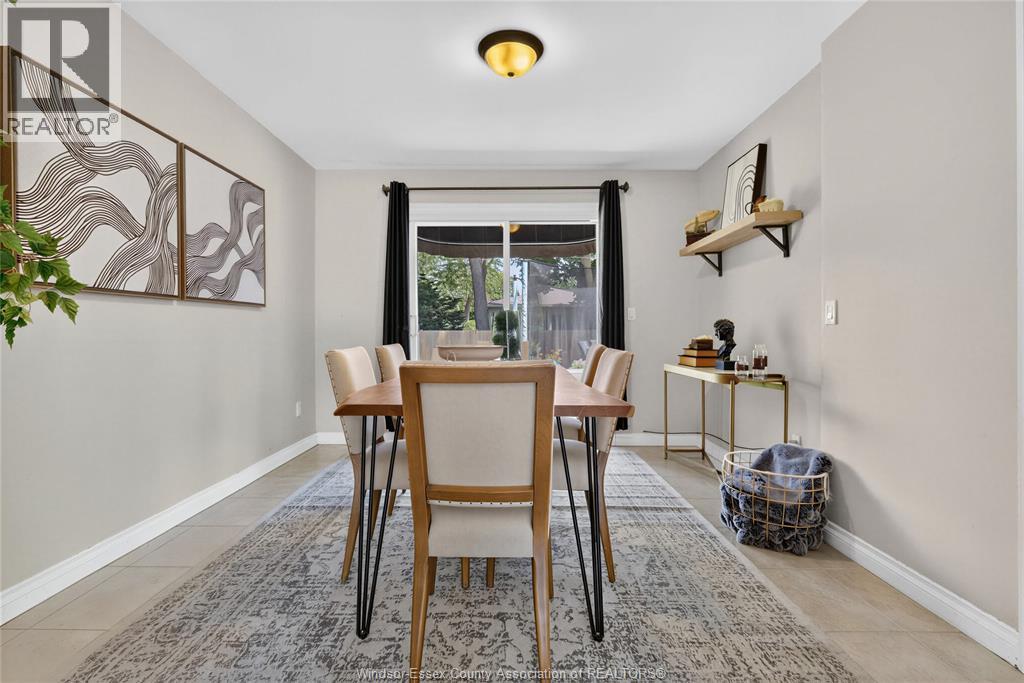 445 LAURIER - 10