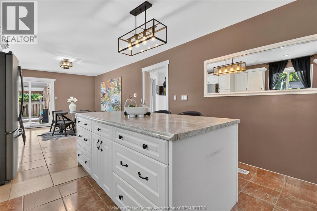 445 LAURIER - 13