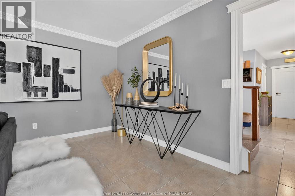 445 LAURIER - 6