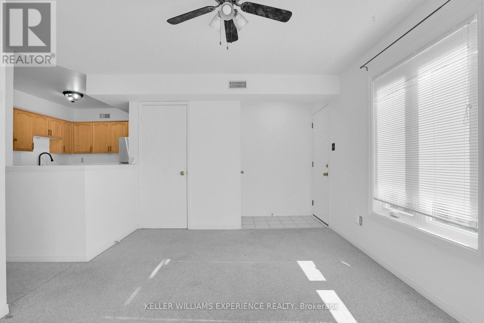 #204 492 LACLIE STREET - 5
