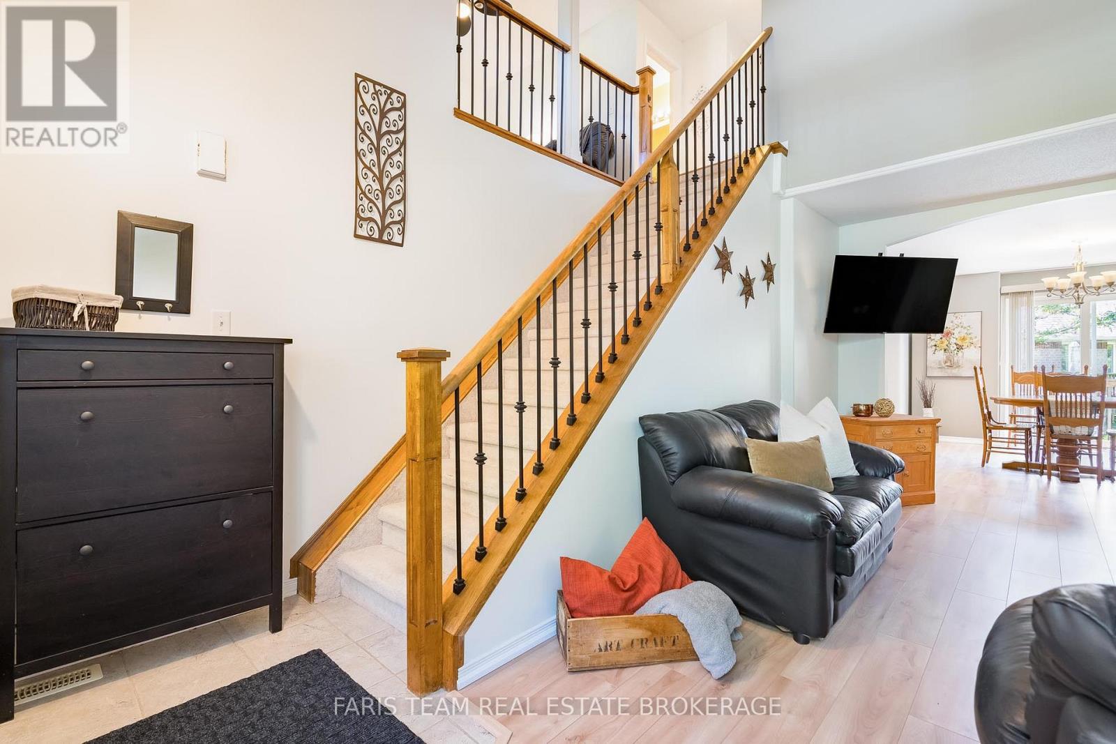 #13 358 LITTLE AVENUE - 17