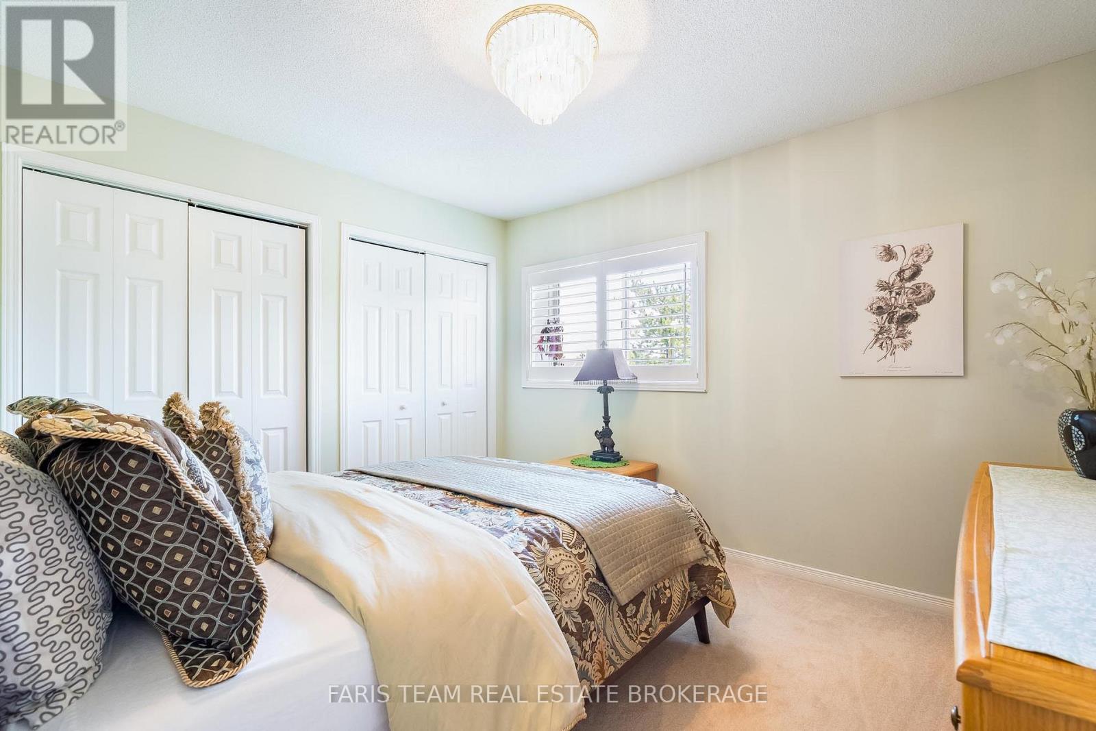 #13 358 LITTLE AVENUE - 22