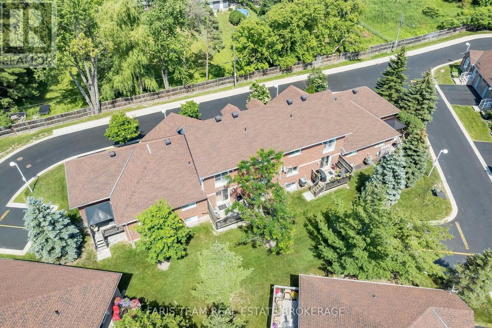 #13 358 LITTLE AVENUE - 31