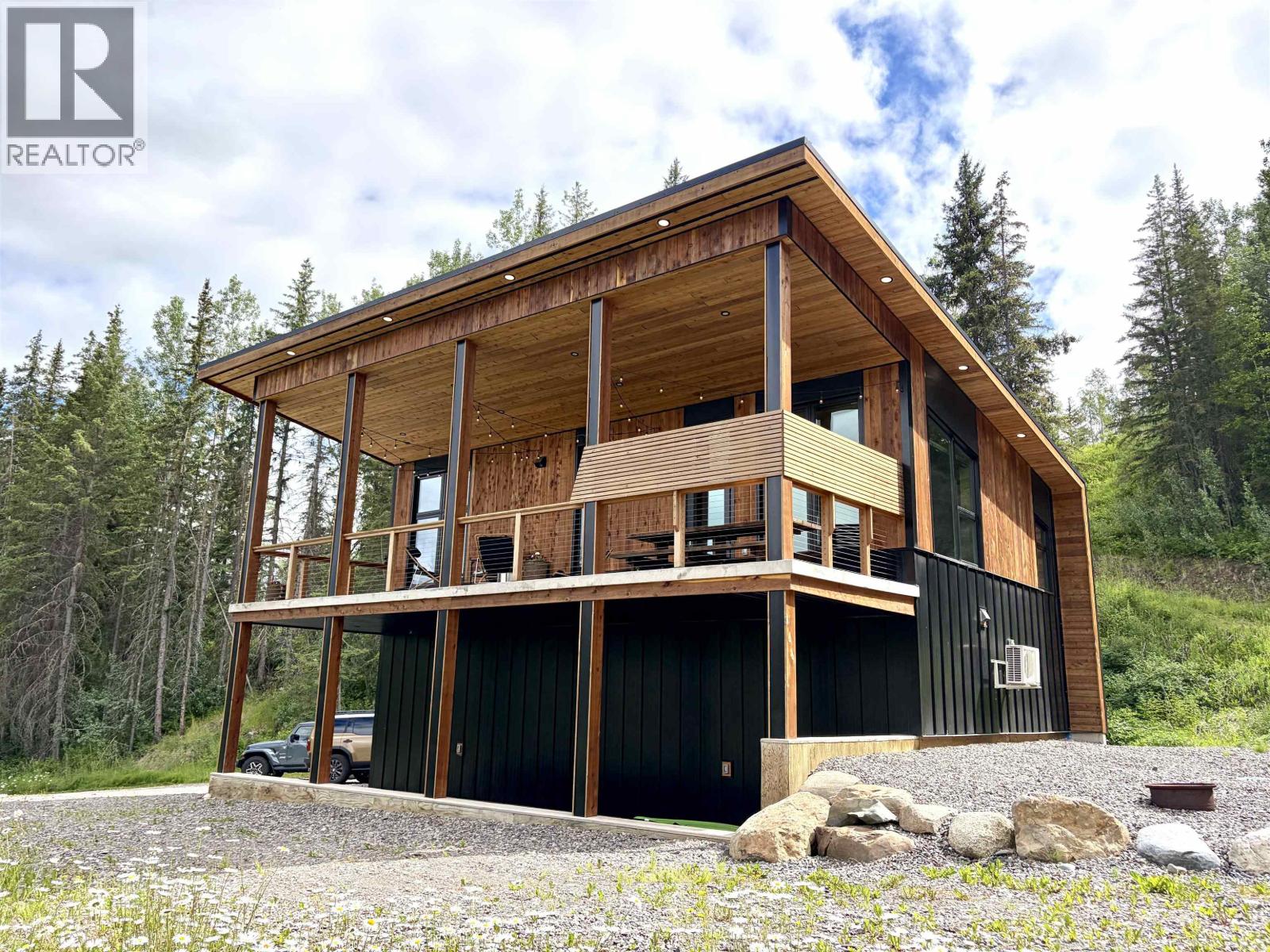 120 COLIN Road, Smithers