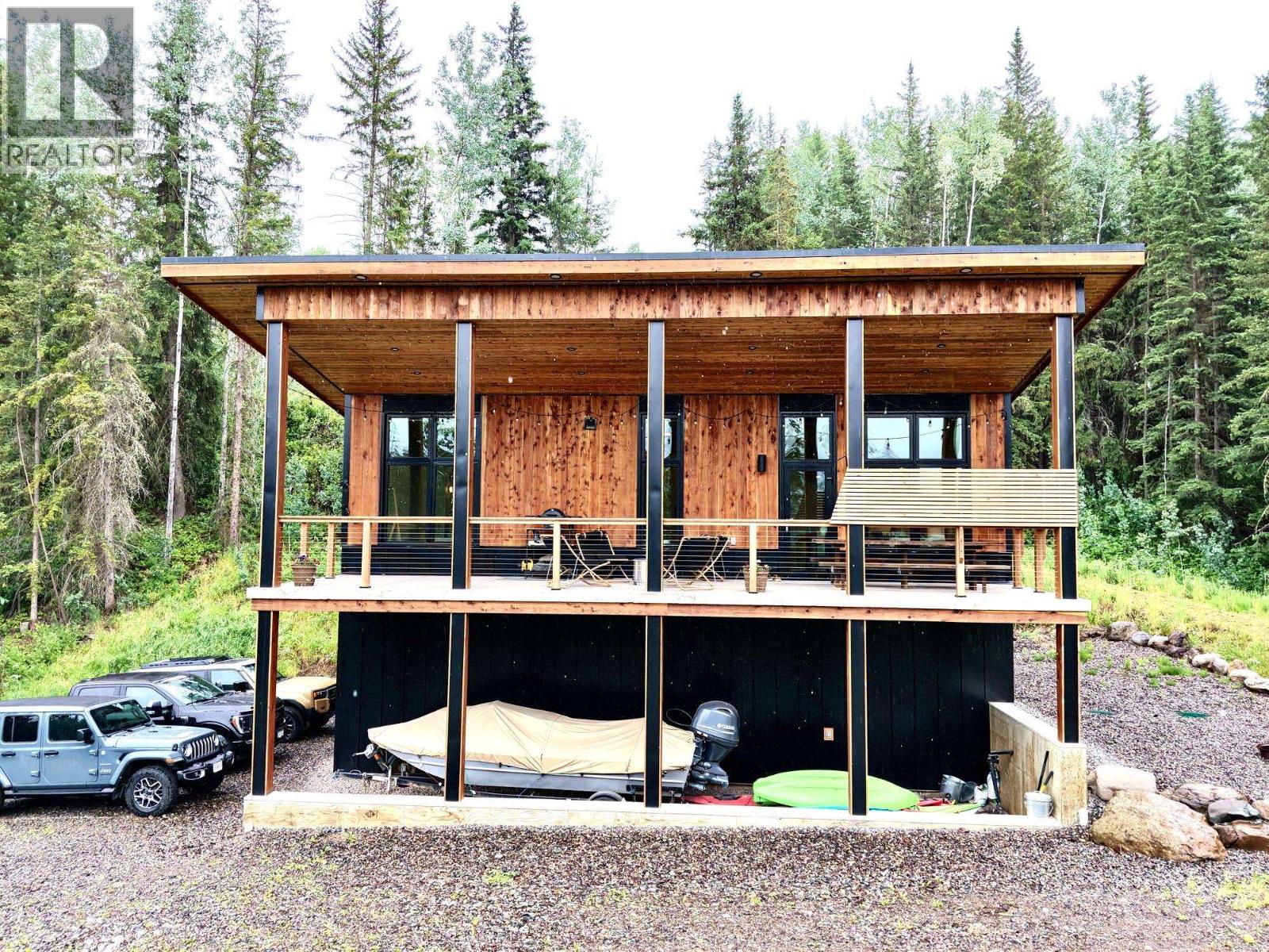 120 COLIN Road, Smithers